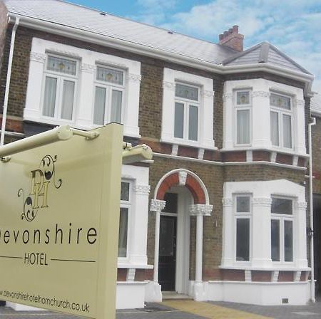 Devonshire Hotel Hornchurch Екстериор снимка